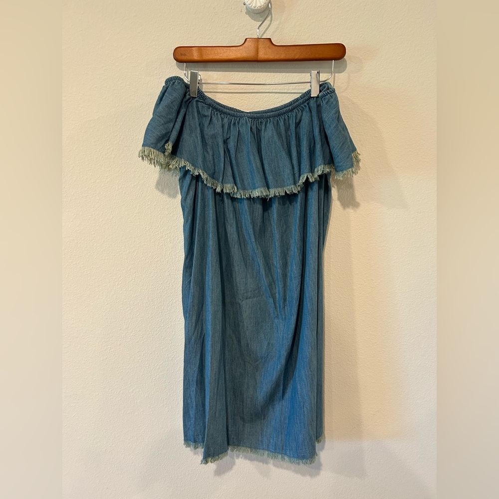 Off-the-shoulder dress